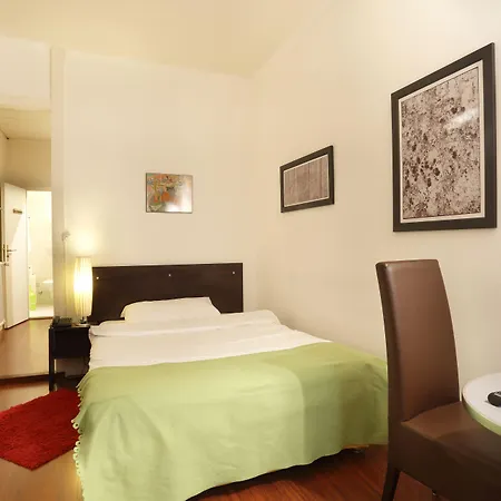 Tor Hotel 3*