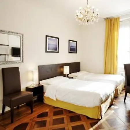 Tor Hotel 3*